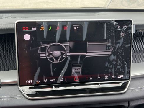 New 2026 Volkswagen Tiguan SE image 19