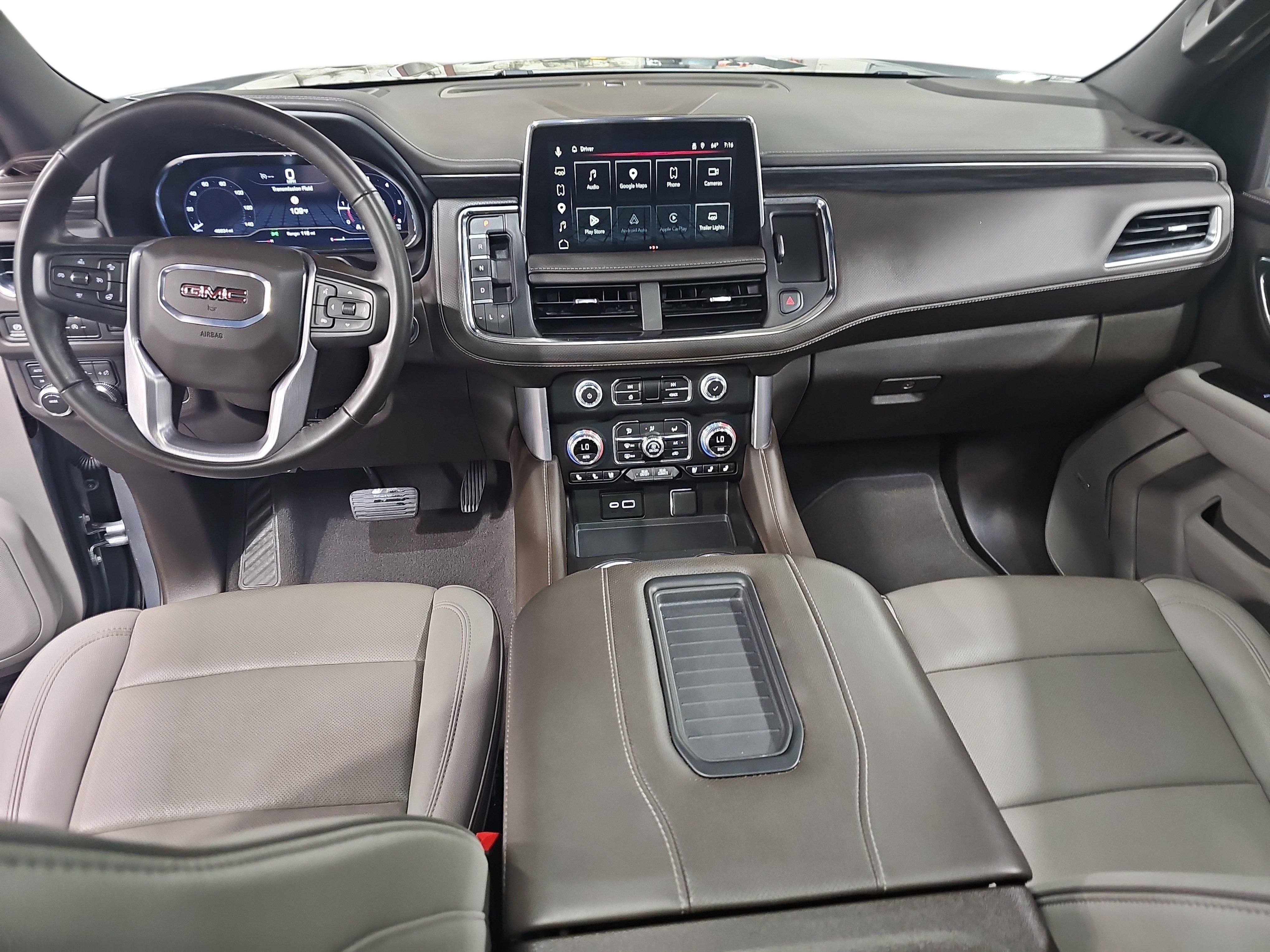 Used 2024 GMC Yukon SLT w/ SLT Luxury Package AWD/4WD image 9