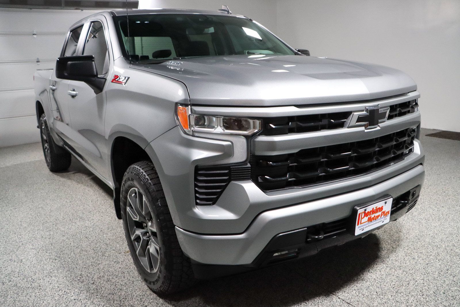 Used 2023 Chevrolet Silverado 1500 RST AWD/4WD image 5