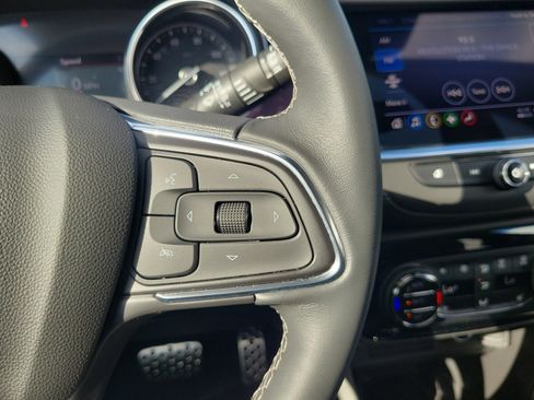 Used 2023 Buick Encore GX Select w/ Sport Touring Package image 21