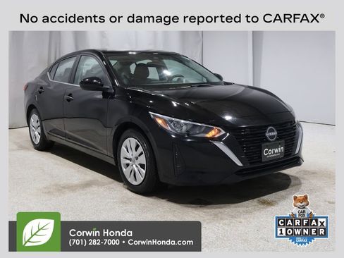Used 2024 Nissan Sentra S image 1