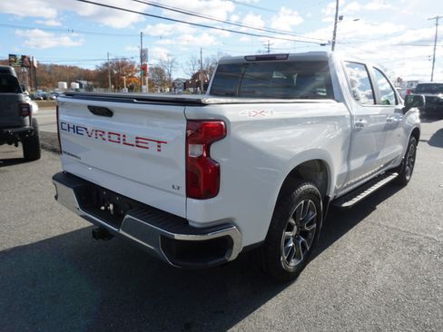 Used 2022 Chevrolet Silverado 1500 LT image 6