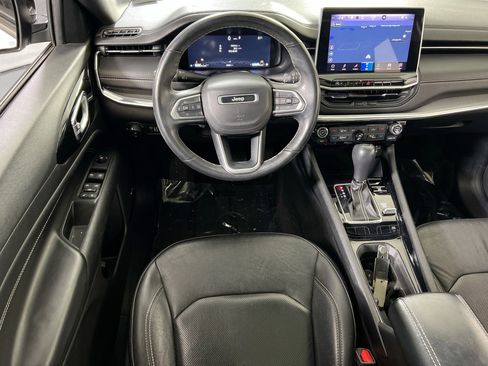 Used 2022 Jeep Compass High Altitude AWD/4WD image 22