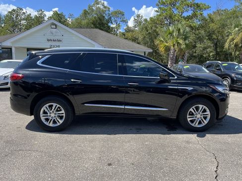 Used 2020 Buick Enclave Essence w/ Sound and Sites Package image 4