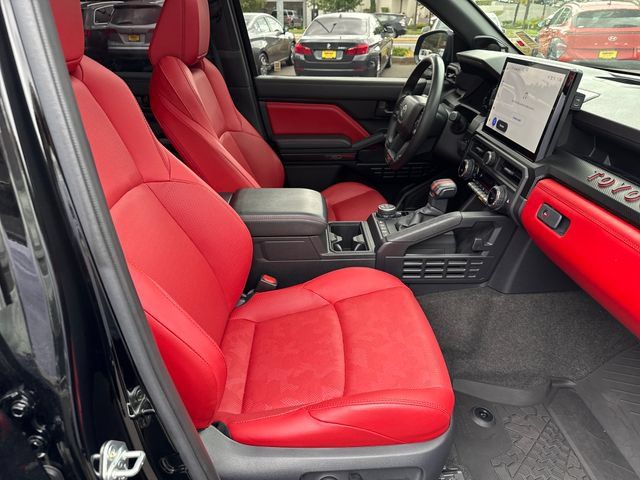 Used 2025 Toyota 4Runner TRD Pro AWD/4WD image 9