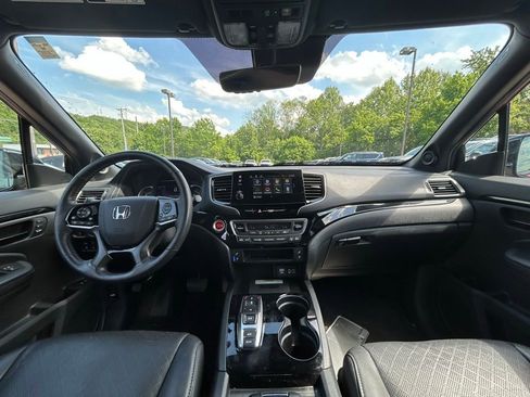 Used 2023 Honda Passport Elite image 7