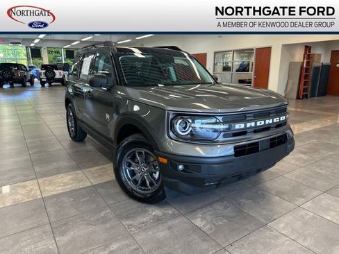 Used 2024 Ford Bronco Sport Big Bend w/ Convenience Package AWD/4WD image 1