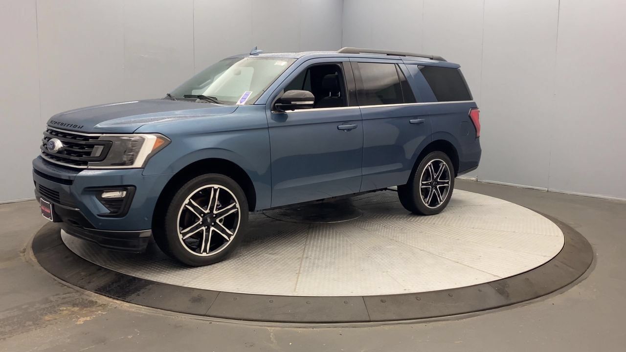 Used 2020 Ford Expedition Limited w/ Equipment Group 303A AWD/4WD image 9