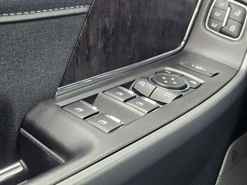 Used 2024 Ford F250 Lariat w/ Lariat Ultimate Package image 16