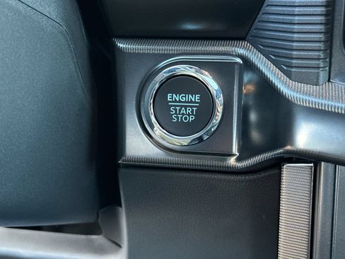 New 2025 Ford F150 Platinum w/ Equipment Group 702A High AWD/4WD image 31
