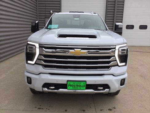 New 2026 Chevrolet Silverado 3500 High Country w/ Technology Package image 3