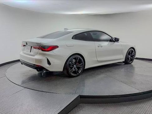 Used 2021 BMW 430i xDrive Coupe w/ Premium Package AWD/4WD image 9
