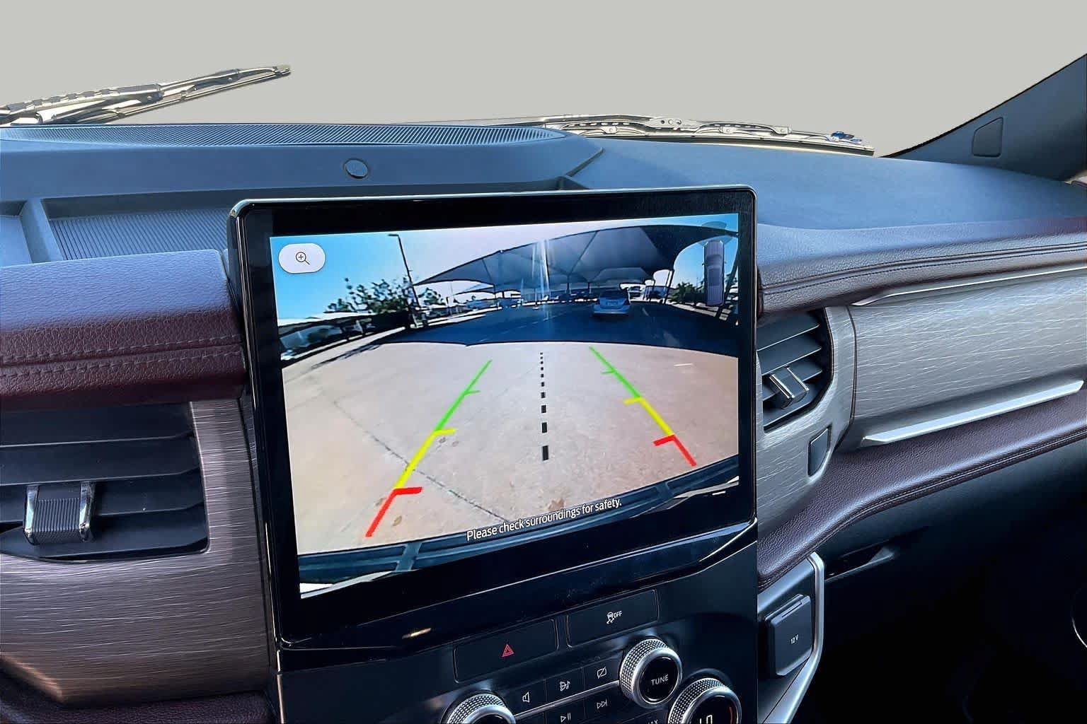 Used 2022 Ford Expedition Limited RWD image 26