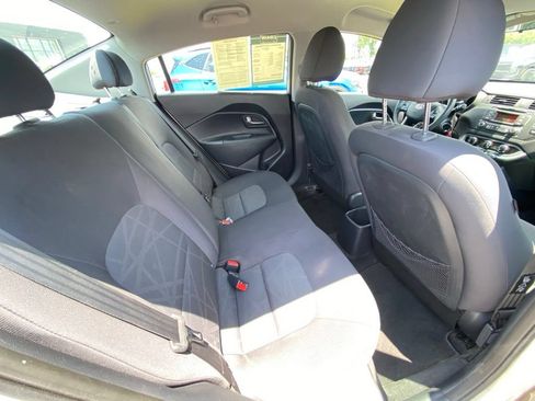 Used 2013 Kia Rio LX w/ PWR Pkg FWD image 22