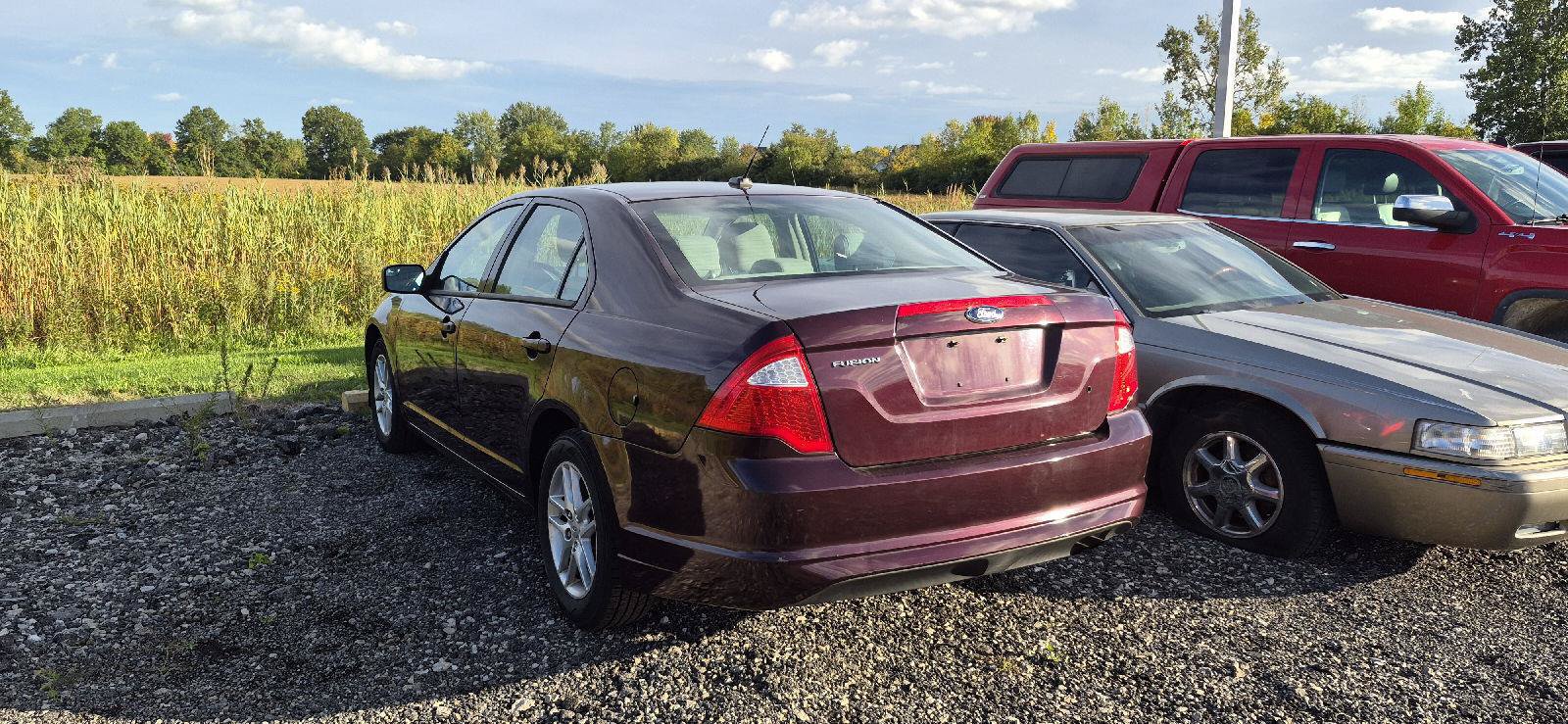 Used 2012 Ford Fusion S FWD image 4