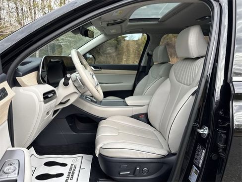 Used 2023 Hyundai Palisade Limited image 13