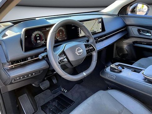 Certified 2025 Nissan Ariya AWD image 17
