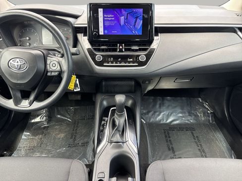 Used 2024 Toyota Corolla LE FWD image 13