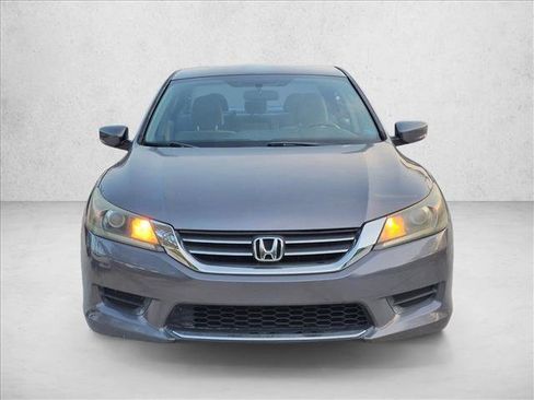 Used 2013 Honda Accord LX image 2