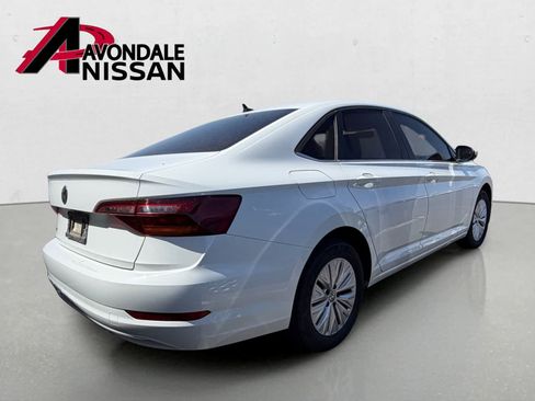 Used 2019 Volkswagen Jetta S w/ Driver Assistance Package FWD image 4