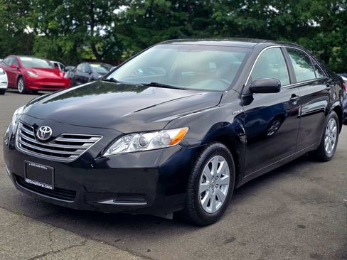 Used 2009 Toyota Camry Hybrid FWD image 2