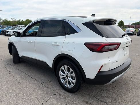 Used 2023 Ford Escape Active w/ Tech Pack #2 FWD image 5