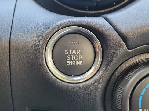 New 2026 MAZDA MX-5 Miata Club w/ Interior Package RWD image 23