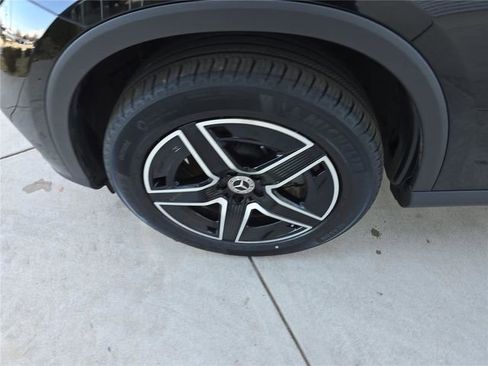 Certified 2026 Mercedes-Benz GLC 300 4MATIC image 13