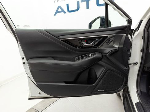 Used 2022 Subaru Outback Limited XT image 27