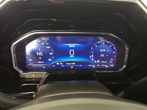 Certified 2025 Chevrolet Silverado 2500 LTZ w/ LTZ Plus Package image 17