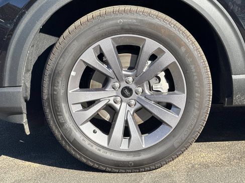 Used 2026 Ford Explorer Active w/ Active Comfort Package AWD/4WD image 28