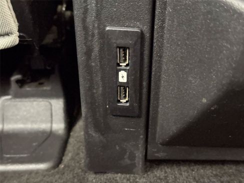 Used 2018 Ford F150 XL w/ Equipment Group 101A Mid RWD image 31