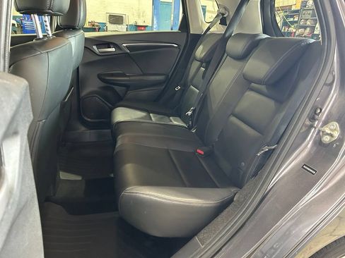 Used 2015 Honda Fit EX image 36