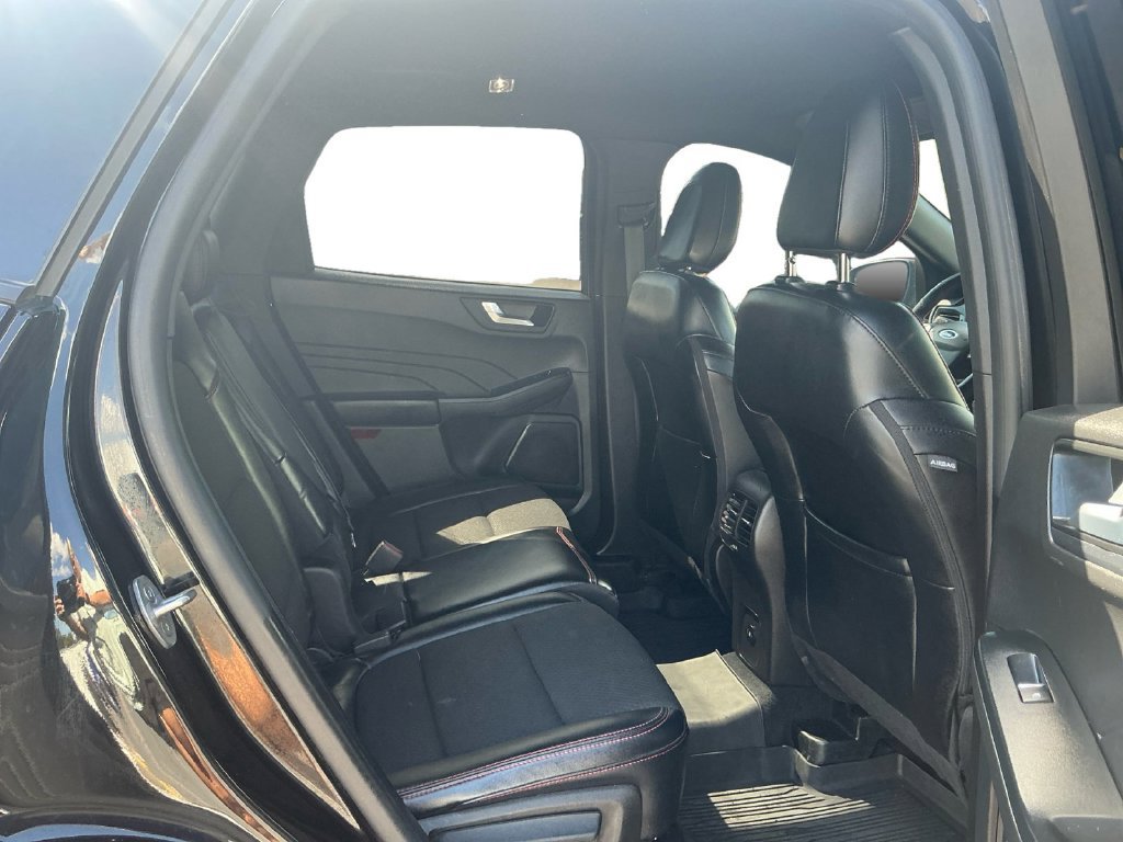 Used 2023 Ford Escape ST-Line w/ Tech Pack #1 FWD image 23