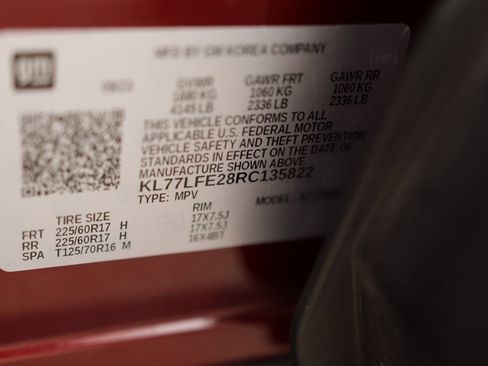 Used 2024 Chevrolet Trax LS w/ LS Convenience Package image 30