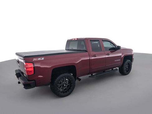 Used 2017 Chevrolet Silverado 1500 LT w/ All Star Edition AWD/4WD image 5
