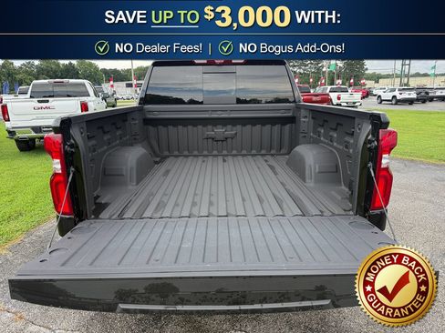 Used 2026 Chevrolet Silverado 1500 High Country w/ Midnight Edition AWD/4WD image 24