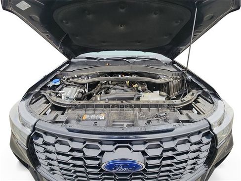 Used 2025 Ford Explorer ST-Line image 20