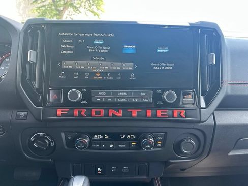 Used 2025 Nissan Frontier PRO-4X AWD/4WD image 22