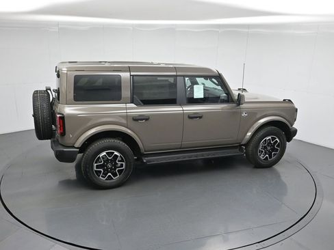 New 2026 Ford Bronco Outer Banks image 35