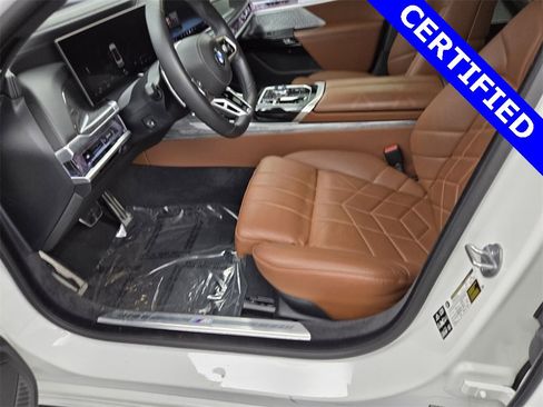 Certified 2024 BMW 760i xDrive w/ Executive Package image 22