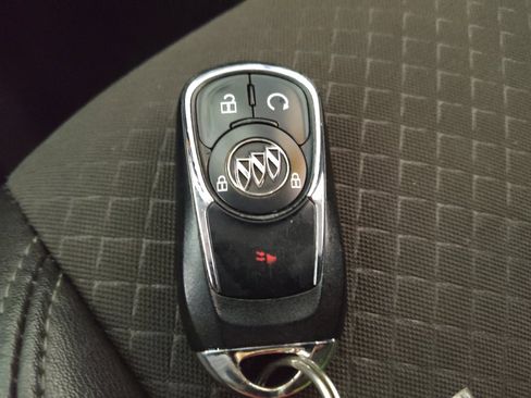 Used 2020 Buick Encore Preferred w/ Safety Package FWD image 32