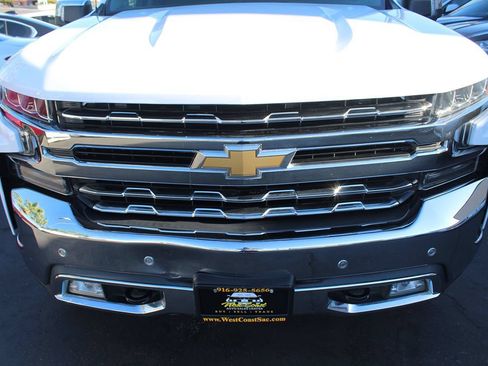 Used 2019 Chevrolet Silverado 1500 LTZ w/ LTZ Plus Package AWD/4WD image 9