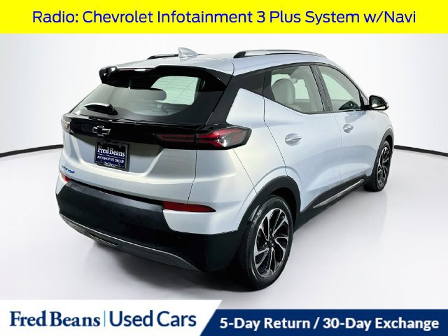Used 2022 Chevrolet Bolt EUV Premier w/ Sun & Sound Package FWD image 9