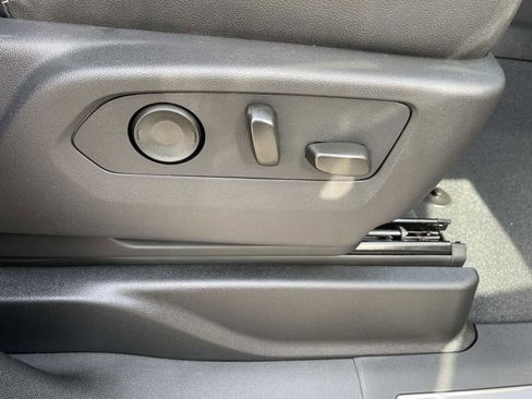 New 2026 GMC Yukon Elevation image 27