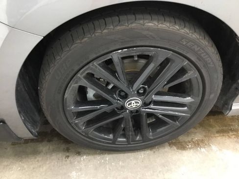 Used 2025 Toyota Camry SE FWD image 5