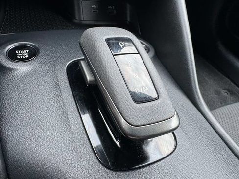Used 2024 Nissan Z Performance w/ Floor Mat Package RWD image 27