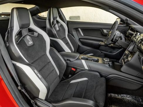 Used 2021 Ford Mustang Shelby GT500 w/ Carbon Fiber Track Pack image 6