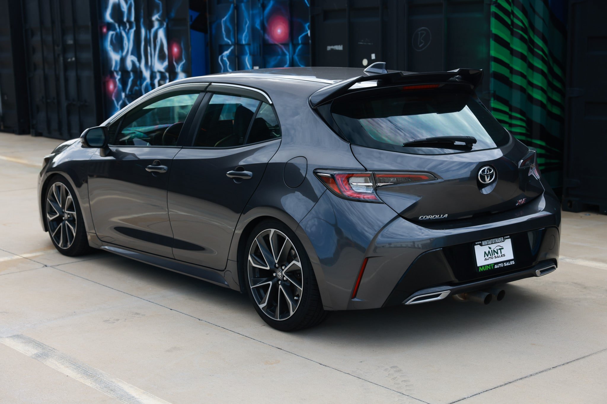 Used 2021 Toyota Corolla XSE FWD image 8