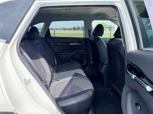 Used 2021 Kia Seltos S AWD/4WD image 9